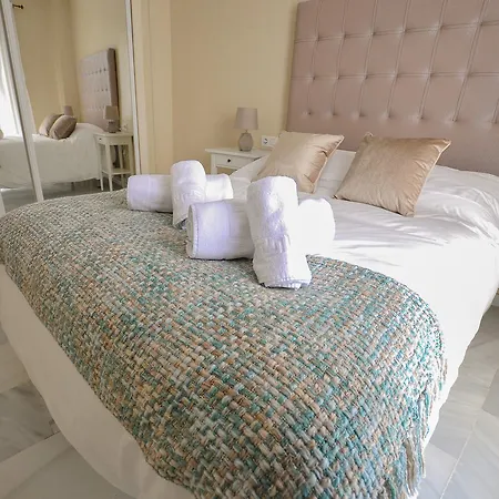 Acogedor Apartamento Junto A Calle Larios By Renthas Málaga
