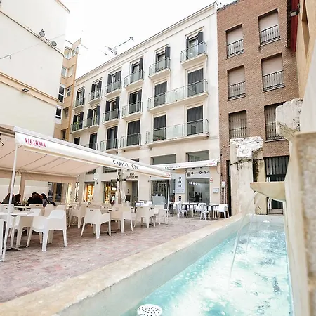 Acogedor Apartamento Junto A Calle Larios By Renthas *